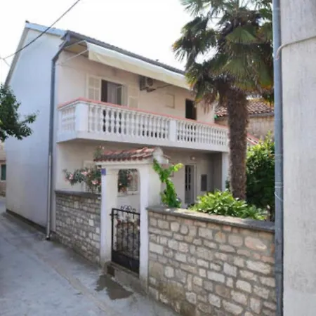 Max & Apartman Sukošan