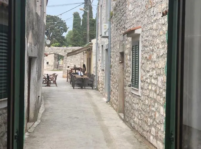 Apartament Max & Sukošan